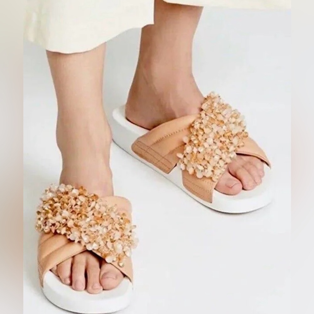 NEW Tory Burch Size 7 Logan Embellished Slides